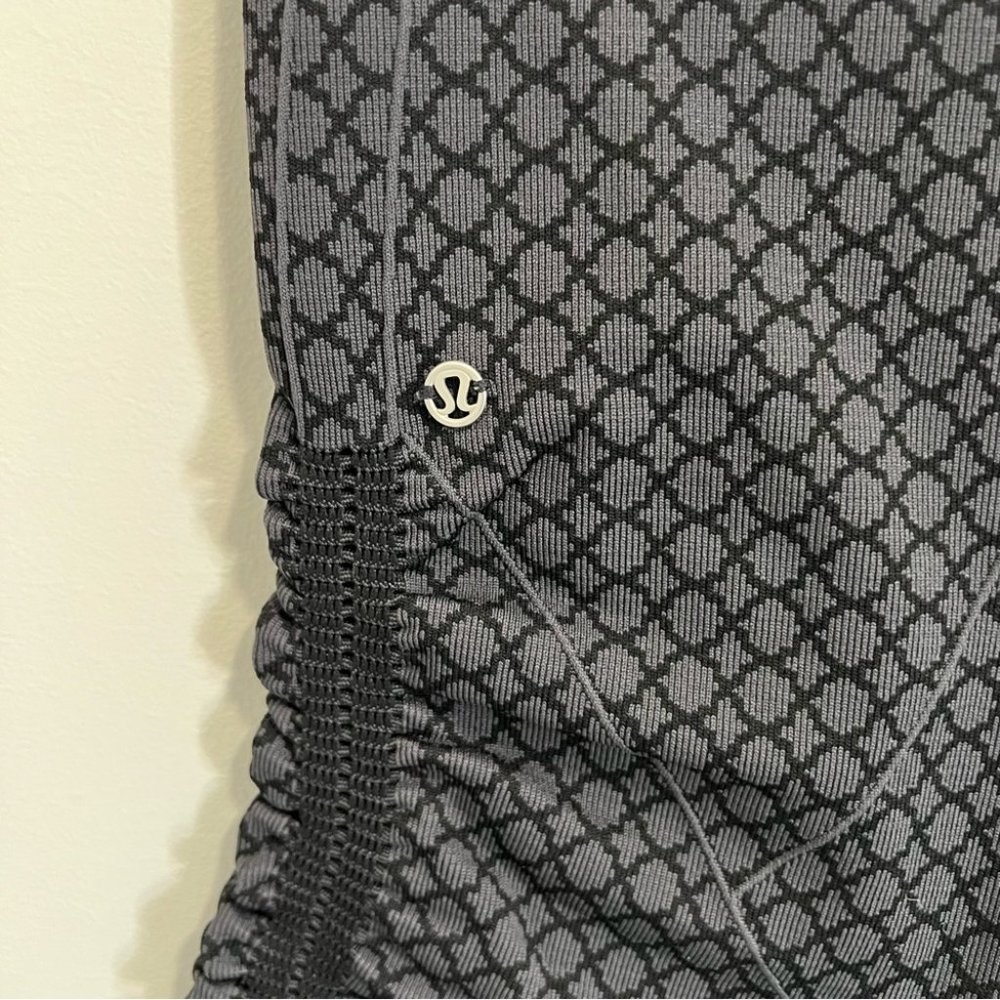 Lululemon In The Flow Crop II Seamless Leggings Heathered Deep Coal Black - Picture 12 of 13